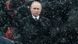 Лицом к событию. Дожить до интриги Лицом к событию. Дожить до интриги