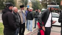 Садять за те, що комусь щось здалося – кримський блогер Мемедемінов у суді (відео) Садять за те, що комусь щось здалося – кримський блогер Мемедемінов у суді (відео)