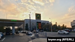Табло АЗС в Крыму – октябрь 2024 года