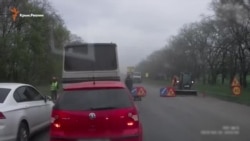 Въезд в Симферополь затруднен из-за ремонта дороги (видео) Въезд в Симферополь затруднен из-за ремонта дороги (видео)