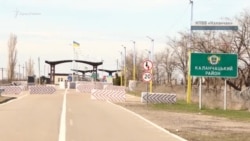 «Каланчак» на карантині: що відбувається на адмінкордоні з Кримом у зв'язку з поширенням коронавірусу (відео) «Каланчак» на карантині: що відбувається на адмінкордоні з Кримом у зв'язку з поширенням коронавірусу (відео)