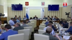 Чиновники Аксенова ругают друг друга за некомпетентность (видео) Чиновники Аксенова ругают друг друга за некомпетентность (видео)