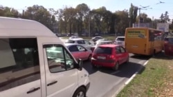 Симферополь: жизнь в автомобильной пробке (видео) Симферополь: жизнь в автомобильной пробке (видео)