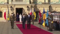 Президент Польщі у Києві привітався гаслом «Слава Україні» і згадав про Крим – відео Президент Польщі у Києві привітався гаслом «Слава Україні» і згадав про Крим – відео