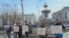 Пикет против сноса усадьбы