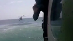 «Sea Breeze» морські прикордонники відпрацьовують безпарашутне десантування з гелікоптеру у відкрите море «Sea Breeze» морські прикордонники відпрацьовують безпарашутне десантування з гелікоптеру у відкрите море