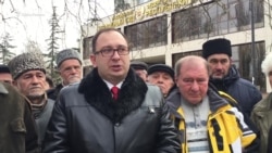 Полозов не сможет защищать Умерова в суде (видео) Полозов не сможет защищать Умерова в суде (видео)