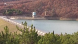 Там, где еще есть вода: Изобильненское водохранилище в Алуште (видео) Там, где еще есть вода: Изобильненское водохранилище в Алуште (видео)