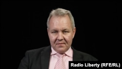 Владислав Иноземцев, Постиндустриалияб  жамгIияталъул цIех-реххазул централъул директор