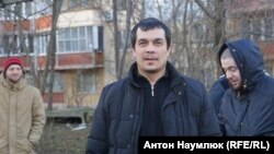 Эмиль Курбединов после освобождения из изолятора временного содержания в Симферополе, 5 февраля