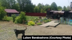 Все, что осталось от сгоревшего дома сахалинской "ведьмы"