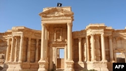 Античные развалины в сирийской Пальмире