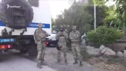 Обыски в Крыму: без права на присутствие адвоката (видео) Обыски в Крыму: без права на присутствие адвоката (видео)