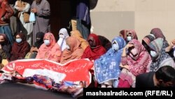 د فرورۍ ۹، ۲۰۲۲: د ځوان ډاکټرانو د اتحادیې غړې د احتجاج په مهال