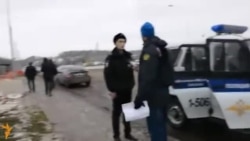 Как защитника рощи в полицию забрали Как защитника рощи в полицию забрали
