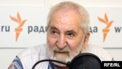 Председатель Фонда защиты гласности" Алексей Симонов