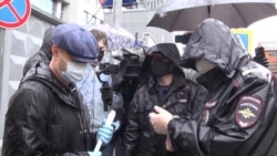 Защитить защитника Защитить защитника