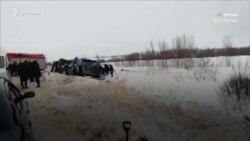 Россия: под Калугой опрокинулся автобус с детьми, есть погибшие (видео) Россия: под Калугой опрокинулся автобус с детьми, есть погибшие (видео)