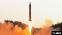 28 мая 2017, Северная Корея испытала новую ракету с системой наведения повышенной точности