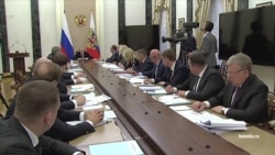 Владимир Путин на совещании с правительством 1 Владимир Путин на совещании с правительством 1