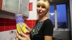 Покинуть родину. Почему проукраинская активистка уехала из Крыма (видео) Покинуть родину. Почему проукраинская активистка уехала из Крыма (видео)