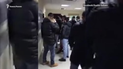 Студентов из Ингушетии и Чечни избивали резиновыми молотками Студентов из Ингушетии и Чечни избивали резиновыми молотками