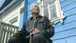 Неизвестная Россия | 93-летний ветеран 10 лет не дает канализации затопить свой дом (видео) Неизвестная Россия | 93-летний ветеран 10 лет не дает канализации затопить свой дом (видео)