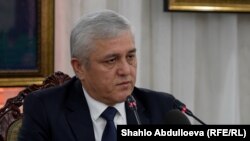 Ориф Хоҷазода, раиси Кумитаи замини Тоҷикистон яке аз мақомоти масъул дар музокираҳои марзӣ бо Қирғизистон мебошад