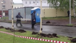 Власти Екатеринбурга снесли "забор раздора" Власти Екатеринбурга снесли "забор раздора"