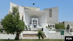 په پاکستان کې د ستر خيانت مقدمه د پخواني پوځي واکمن پرويز مشرف پرضد درج کړل شوې وه