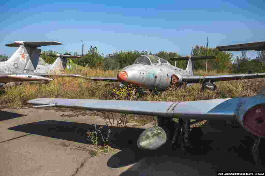 Чехословацкий реактивный учебный самолет Л-29 «Дельфин»