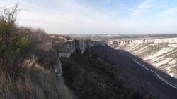 Чуфут-Кале: крымское средневековье на плато Бурунчак (видео) Чуфут-Кале: крымское средневековье на плато Бурунчак (видео)