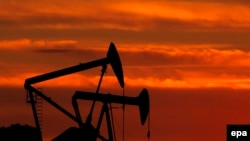 Нефтяное месторождение в Калифорнии