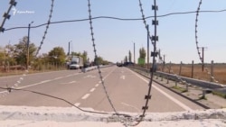 «Забор отчуждения»: как ФСБ отгородит Крым (видео) «Забор отчуждения»: как ФСБ отгородит Крым (видео)
