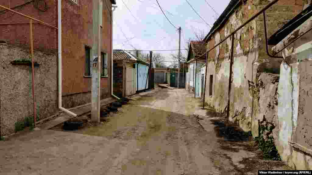 У минулому тут переважно жили кримські татари – корінний народ півострова