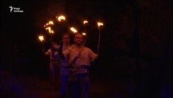 На Херсонщине показали спектакль «Лісова пісня» в ночном лесу (видео) На Херсонщине показали спектакль «Лісова пісня» в ночном лесу (видео)