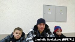 Активист Артём Милушкин