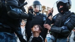 Как в позднем СССР. Почему в России все больше политзаключенных? | Крымское утро Как в позднем СССР. Почему в России все больше политзаключенных? | Крымское утро