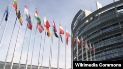 Здание Европейского парламента в Страсбурге