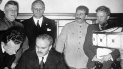 Лицом к событию. Пакт Сталина с Гитлером: триумф или трагедия?  Лицом к событию. Пакт Сталина с Гитлером: триумф или трагедия?