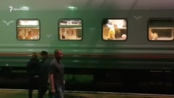 Из Севастополя в Россию. Поездка на поезде по Керченскому мосту (видео) Из Севастополя в Россию. Поездка на поезде по Керченскому мосту (видео)