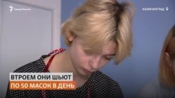 Комендант студенческого общежития шьет защитные маски волонтерам-медикам Комендант студенческого общежития шьет защитные маски волонтерам-медикам