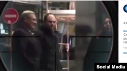 A screengrab from the Instagram account of Chechen leader Ramzan Kadryov that shows Russian opposition activists Mikhail Kisyanov (left) and Vladimir Kara-Murza in a rifle's crosshairs.