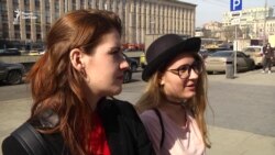 Нужно ли помогать олигархам, попавшим под санкции? Мнение россиян (видео) Нужно ли помогать олигархам, попавшим под санкции? Мнение россиян (видео)