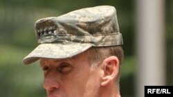 US General Stanley McChrystal in Kabul (file photo)