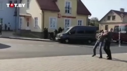 ЕС обсуждает санкции против окружения Лукашенко ЕС обсуждает санкции против окружения Лукашенко