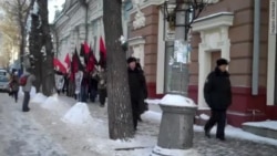 Шествие памяти Маркелова и Бабуровой в Иркутске Шествие памяти Маркелова и Бабуровой в Иркутске