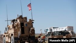 Американские военные в Манбидже, 4 апреля 2918 года