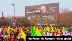 د قاسم سلیماني جسد د جنورۍ پر پنځمه ایران ته ورسول شو.