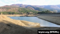 Большая Ялта на пороге водного кризиса: Счастливенское водохранилище на исходе (фотогалерея)